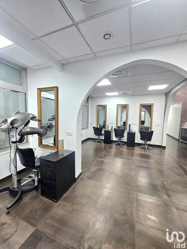 Local commercial - 140 m²