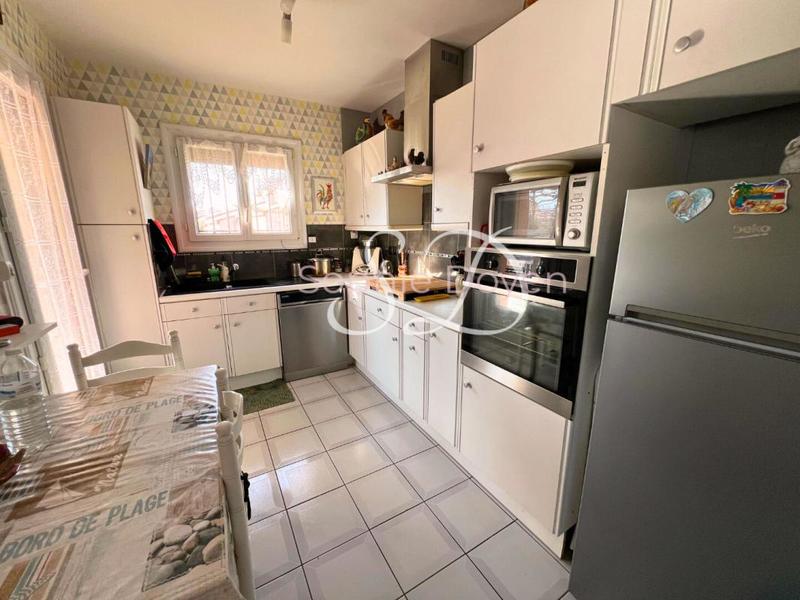 Maison - 111 m² - 4 pièces