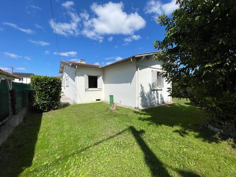 Maison - 95 m² - 5 pièces