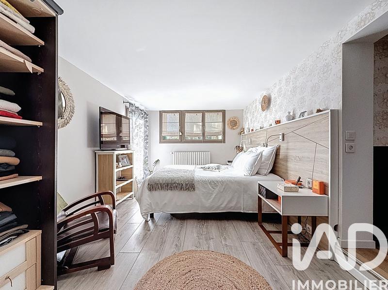 Maison - 165 m² - 7 pièces