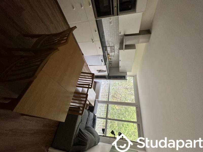 Chambre - 21 m² - 1 pièce