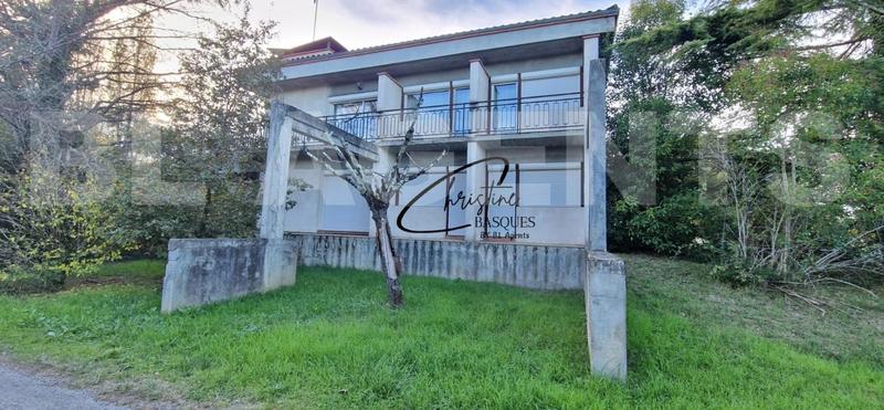 Maison contemporaine - 90 m² - 5 pièces