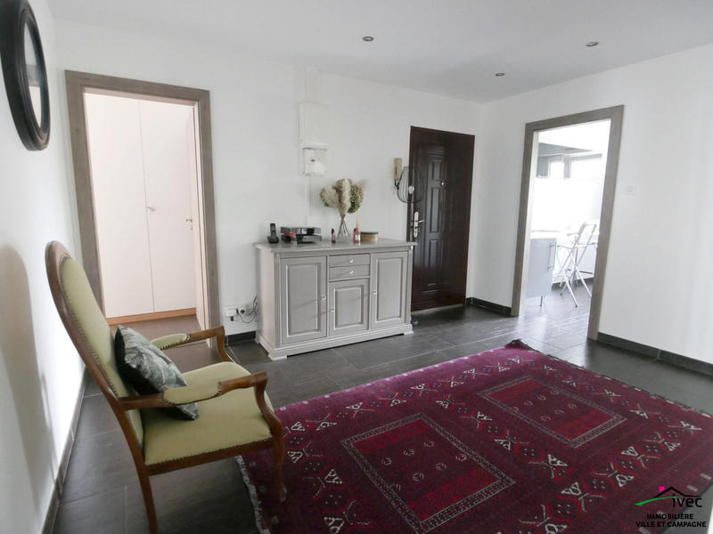 Appartement - 126 m² - 6 pièces