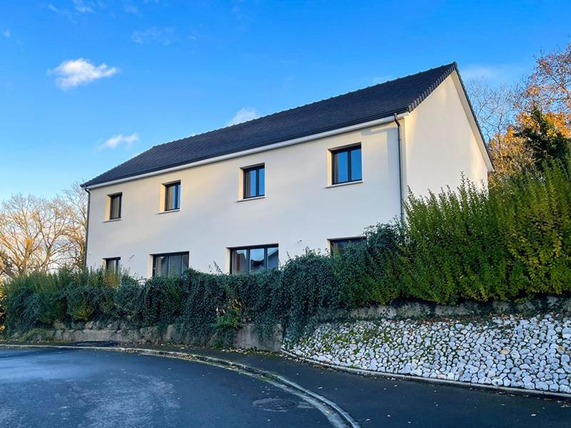 Maison - 83 m² - 4 pièces