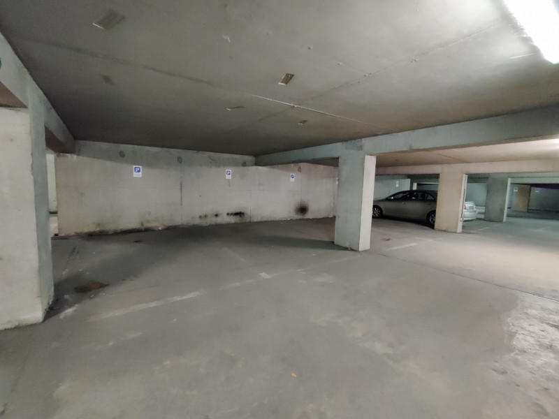 Parking - 10 m²
