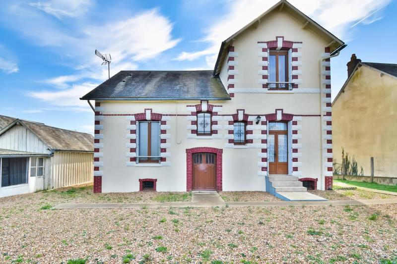 Maison - 94 m² - 4 pièces