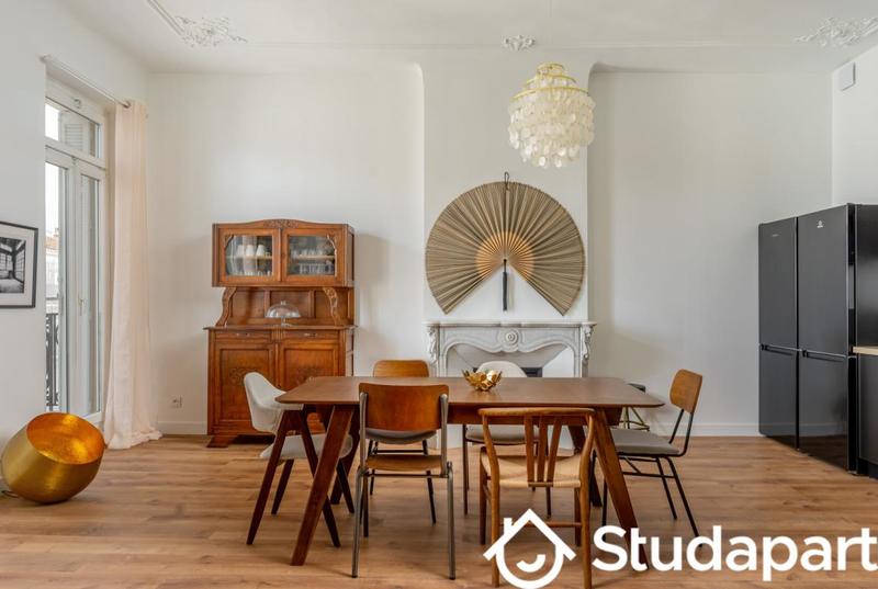 Chambre - 11 m² - 1 pièce