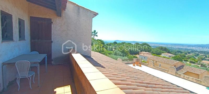 Villa - 276 m² - 11 pièces