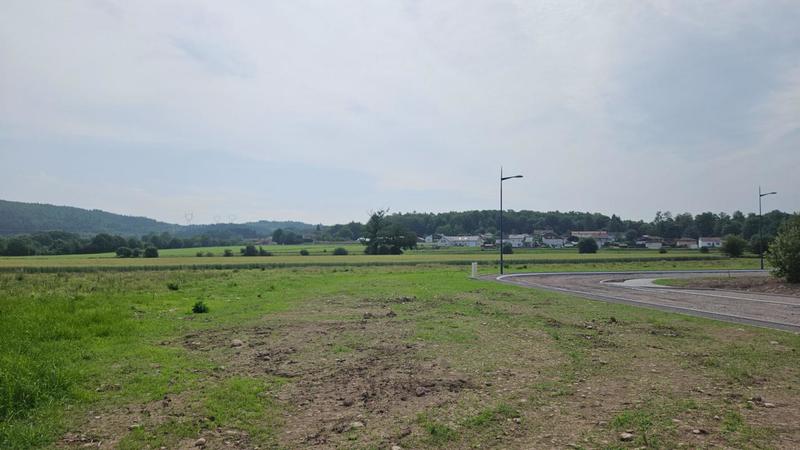 Terrain constructible - 1 013 m²