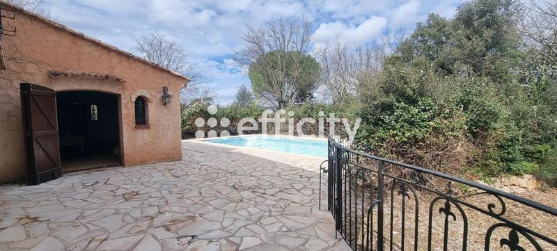 Maison - 180 m² - 6 pièces