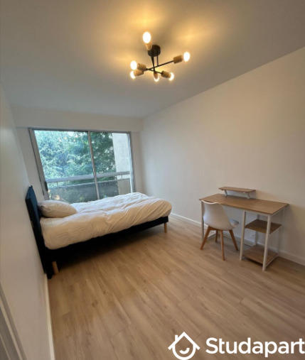 Chambre - 11 m² - 1 pièce
