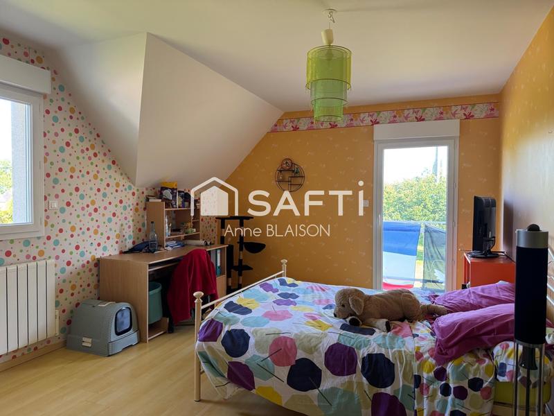 Maison - 211 m² - 7 pièces