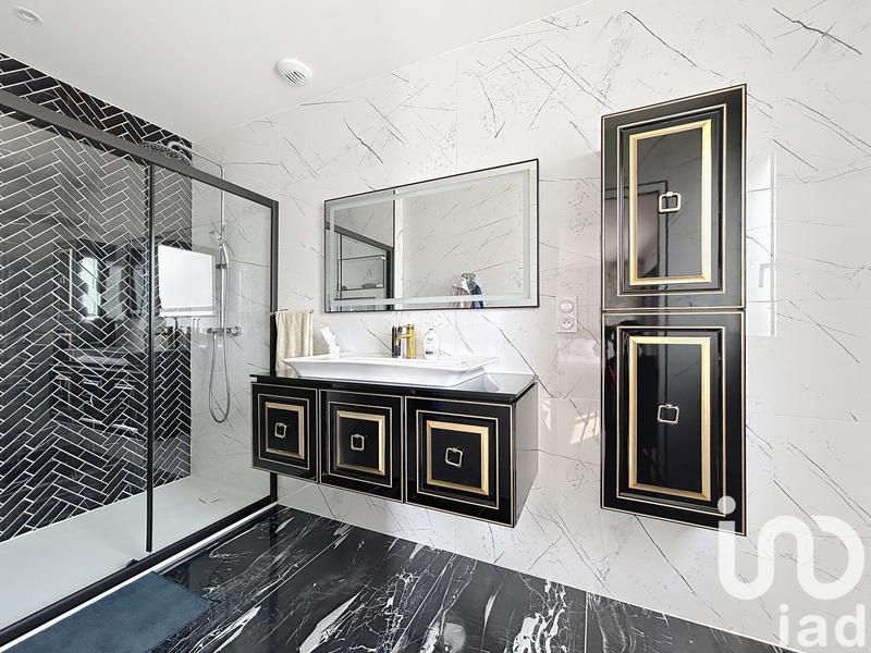 Maison - 172 m² - 6 pièces