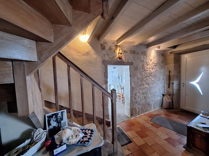 Maison traditionnelle - 120 m² - 4 pièces