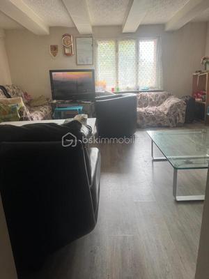 Maison - 187 m² - 7 pièces