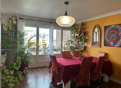 Appartement - 76 m² - 4 pièces