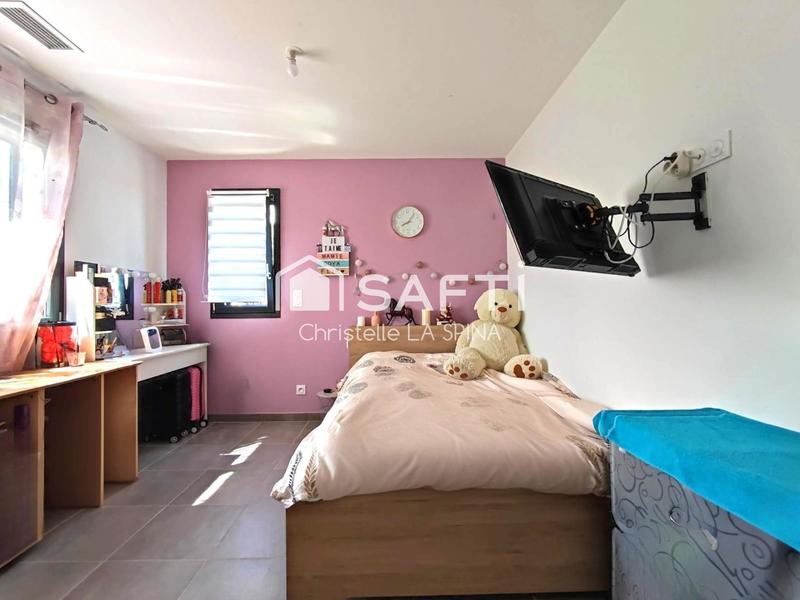 Maison - 151 m² - 6 pièces