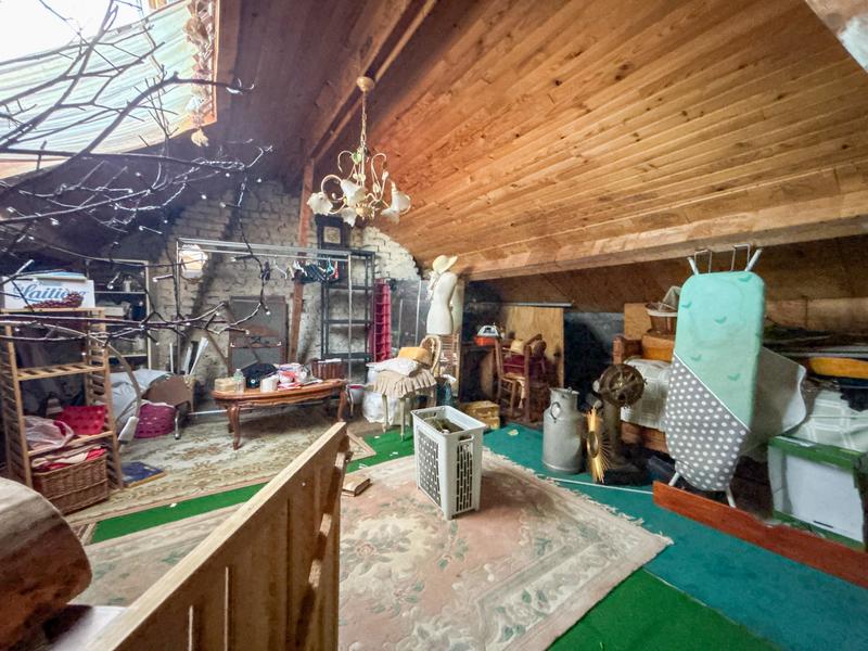 Maison - 75 m² - 5 pièces