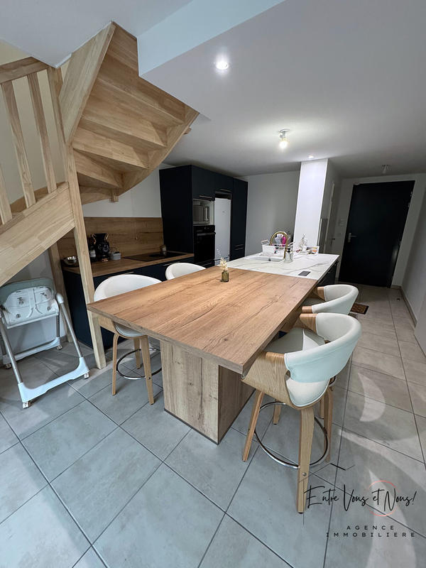 Maison contemporaine - 102 m² - 6 pièces