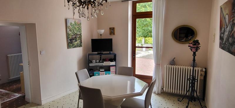 Maison ancienne - 185 m² - 6 pièces