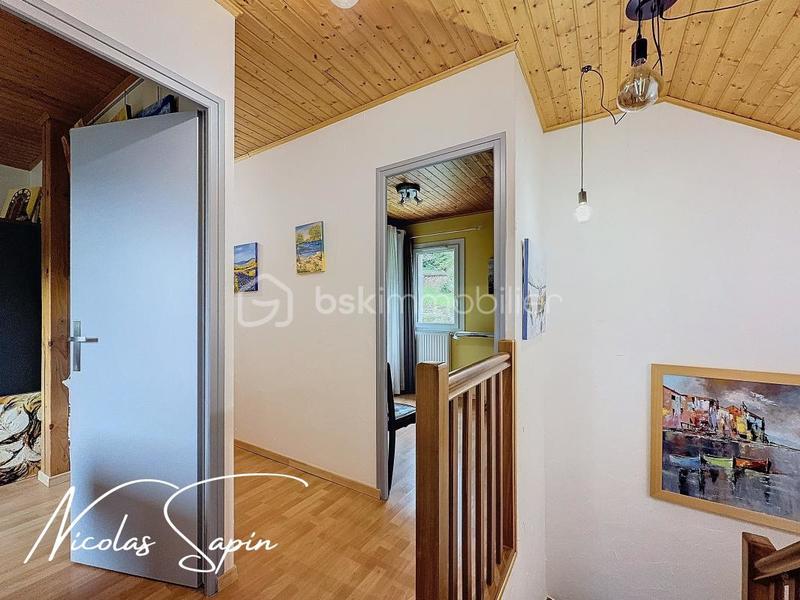 Maison - 144 m² - 7 pièces