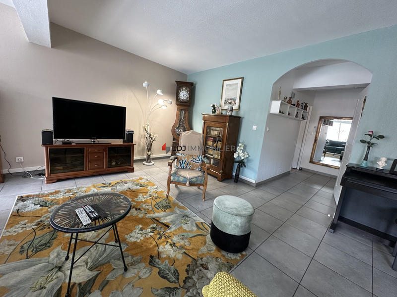 Appartement - 108 m² - 4 pièces