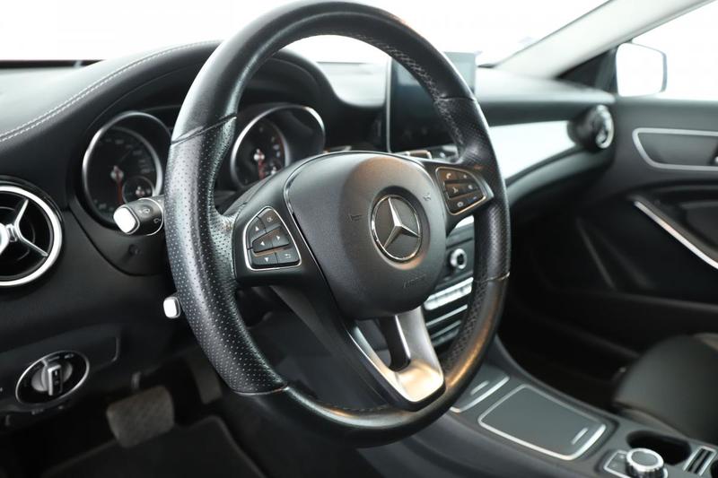 Mercedes Gla 200 7g-Dct 156 ch