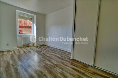 Appartement - 105 m² - 4 pièces