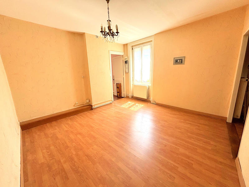 Appartement - 103 m² - 5 pièces