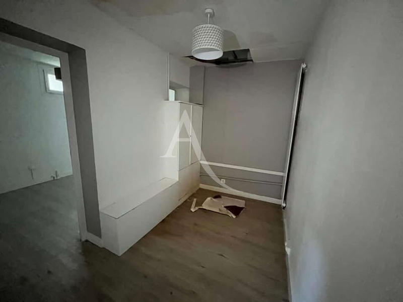 Local commercial - 50 m² - 2 pièces