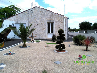 Maison - 150 m² - 10 pièces