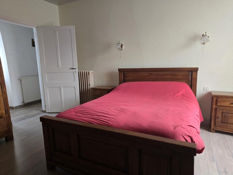 Propriété - 320 m² - 12 pièces