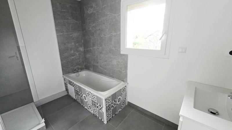 Maison - 136 m² - 5 pièces