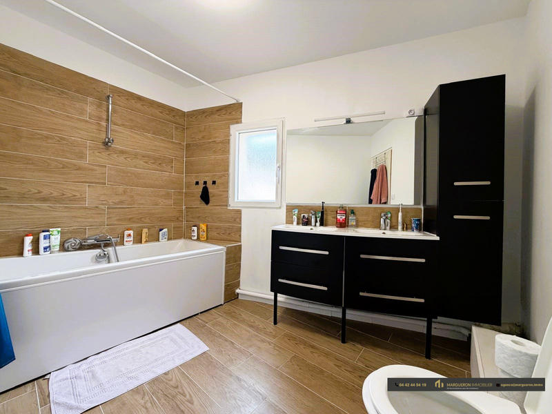 Villa - 92 m² - 4 pièces