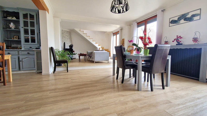 Maison - 150 m² - 6 pièces