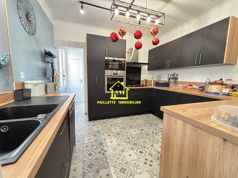 Maison - 167 m² - 5 pièces