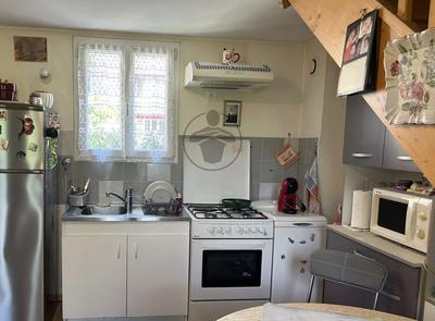 Maison - 148 m² - 8 pièces