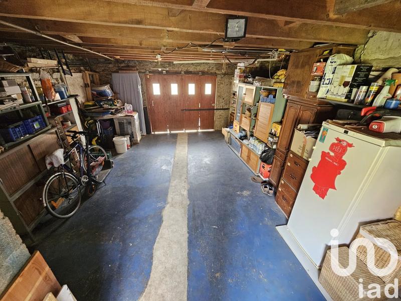 Maison - 180 m² - 8 pièces