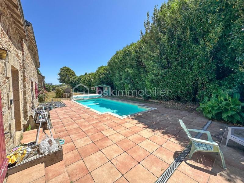 Propriété - 194 m² - 7 pièces