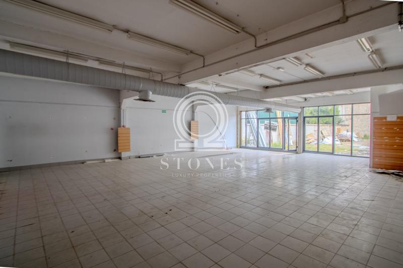 Loft - 150 m² - 4 pièces
