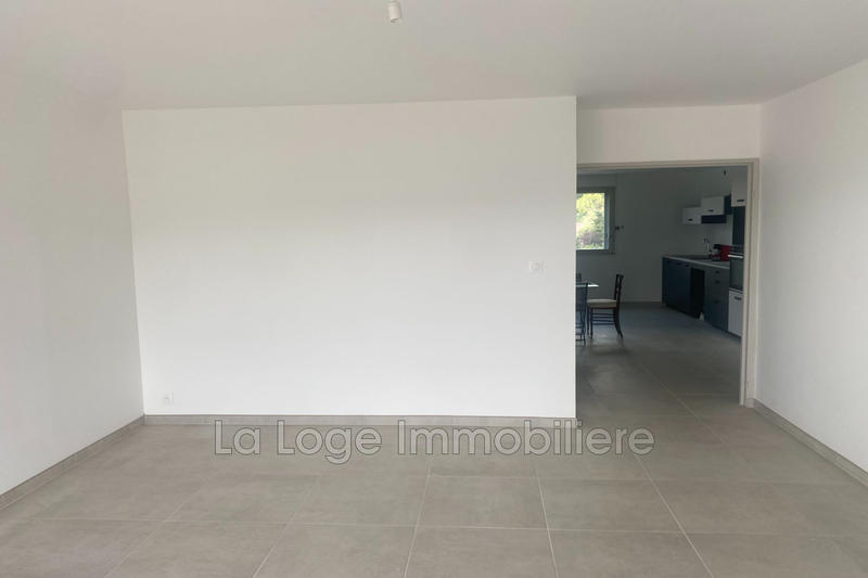 Appartement - 92 m² - 4 pièces