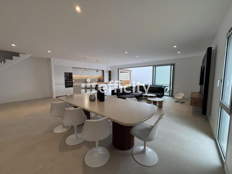 Villa - 189 m² - 5 pièces