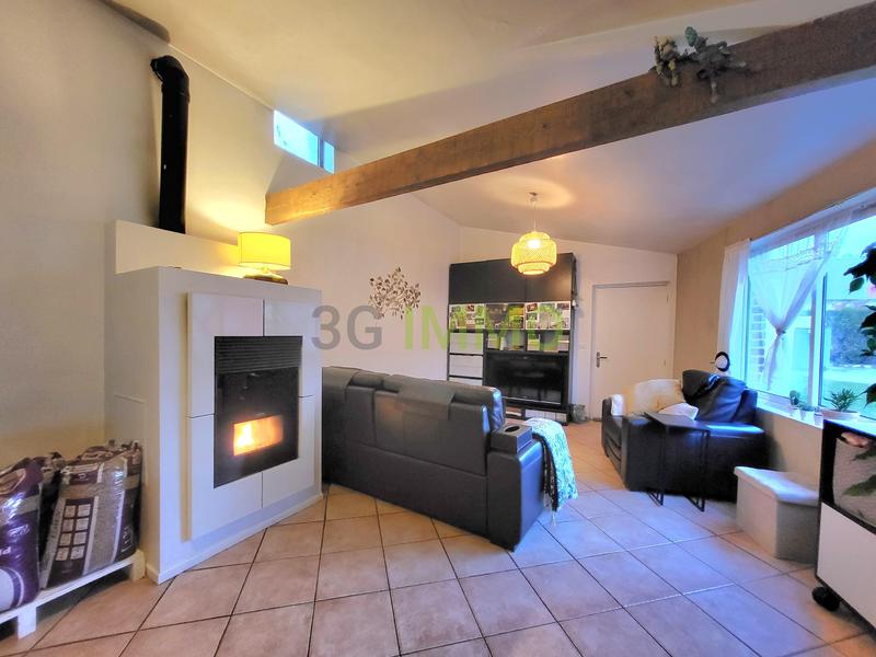 Maison - 140 m² - 5 pièces