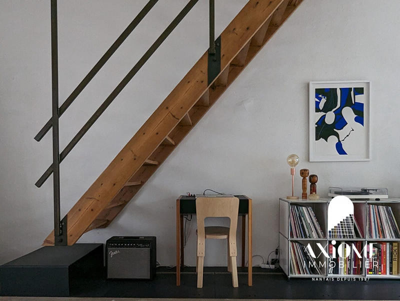 Loft - 80 m² - 3 pièces