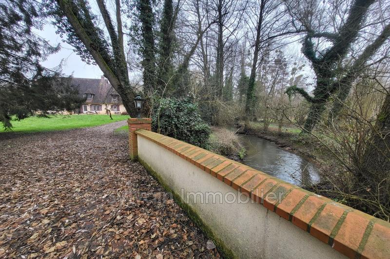 Maison - 213 m² - 6 pièces