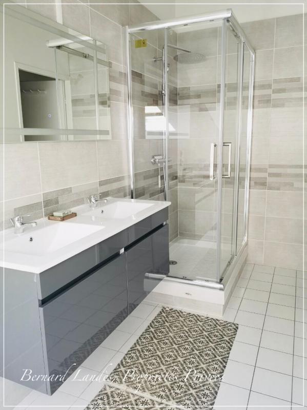 Maison - 389 m² - 11 pièces