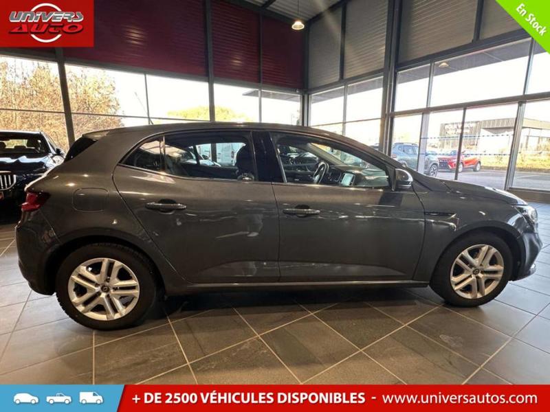 Renault Mégane IV Berline Blue DCi 115ch Intens
