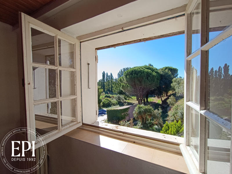 Propriété - 170 m² - 7 pièces