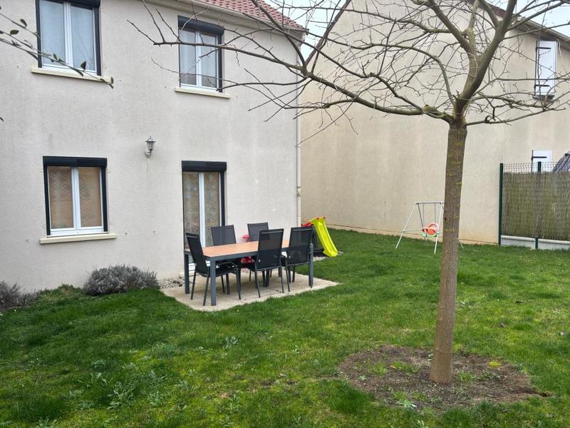 Maison - 87 m² - 4 pièces