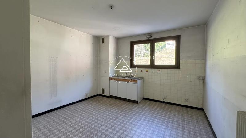 Appartement - 91 m² - 4 pièces